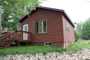 Bayside Cabin front